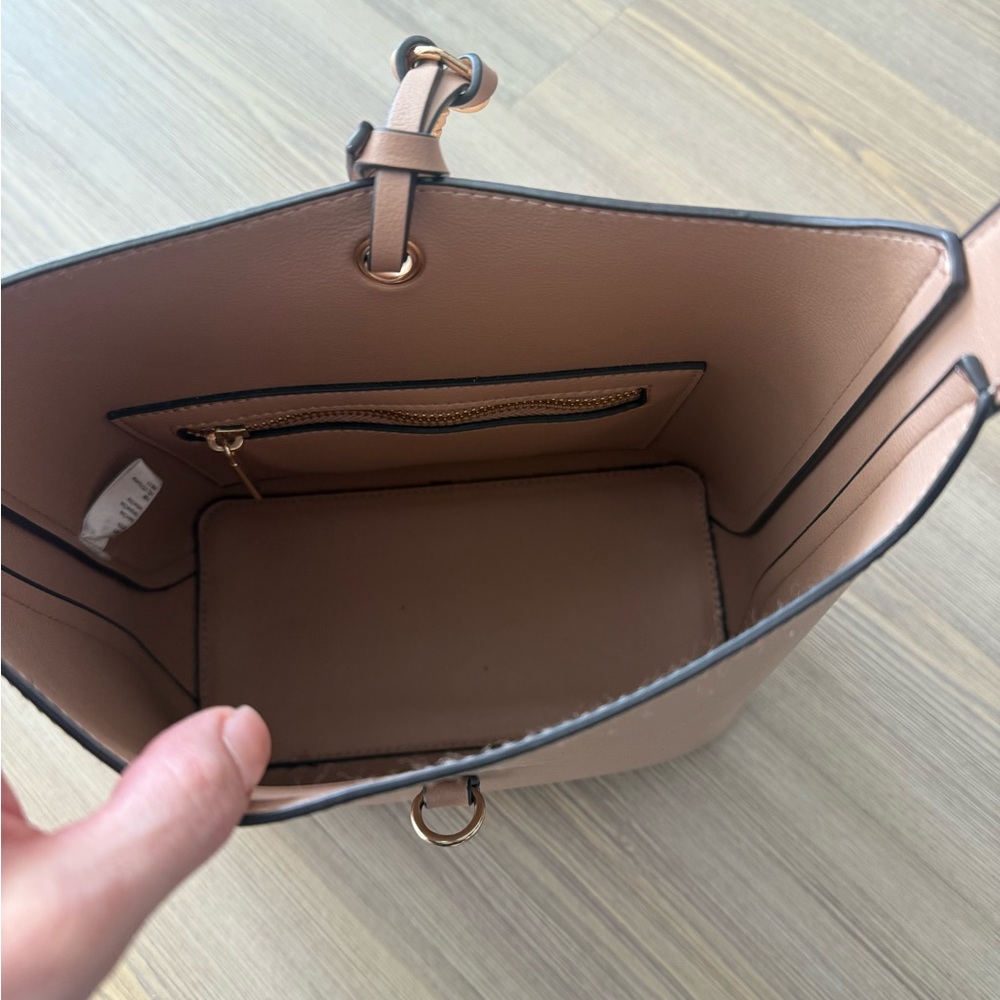 NWOT Anthropologie Mali+Lili vegan leather small shoulder bag: color tan - Picture 4 of 11